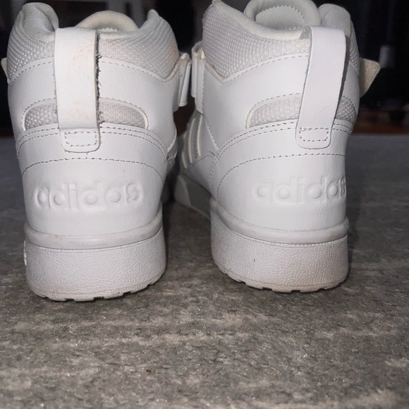 Adidas Originals Women’s Forum Low Sneakers - Picture 4 of 4